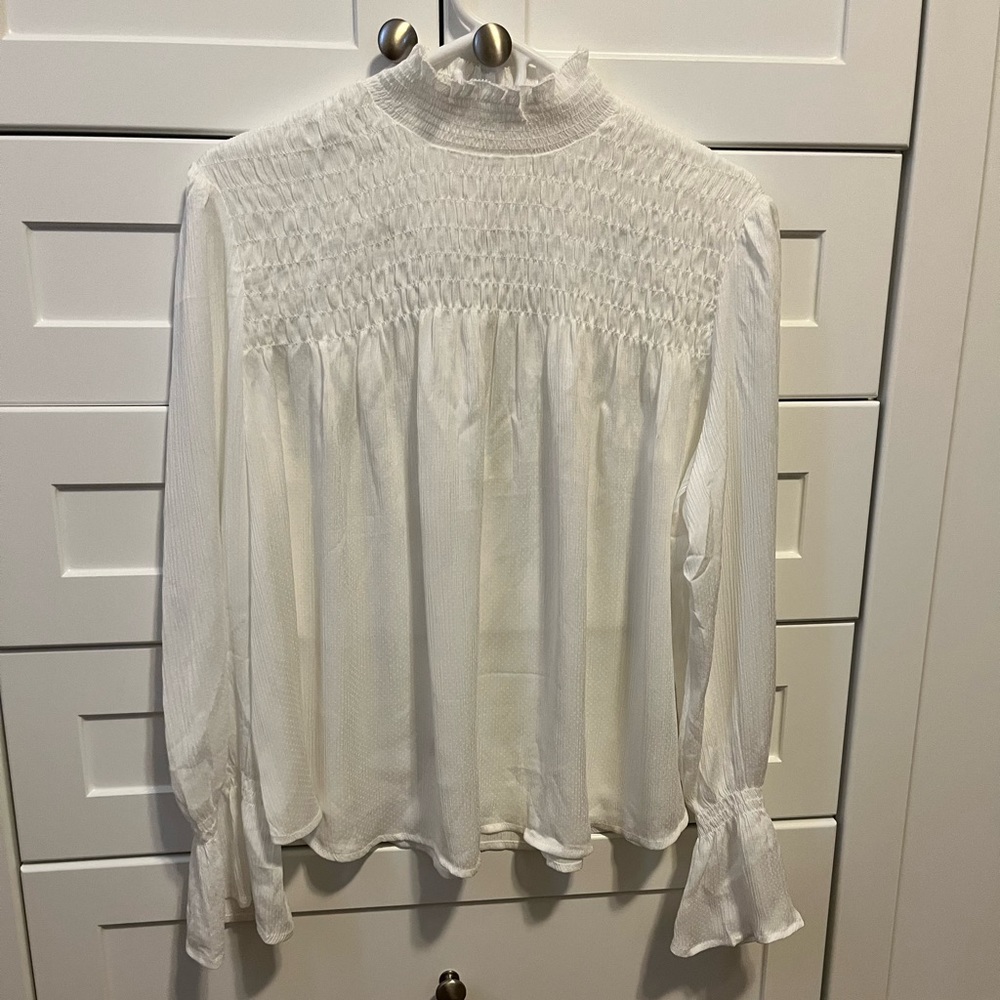 NWT light weight blouse